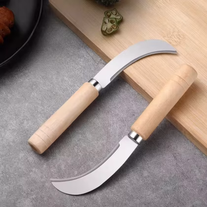 Small Scimitar F...