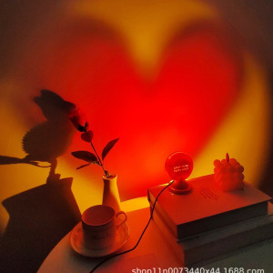 New Red Love Atmosphere Lamp Wedding Room Valentine's Day Scene Layout Decorative Table Lamp